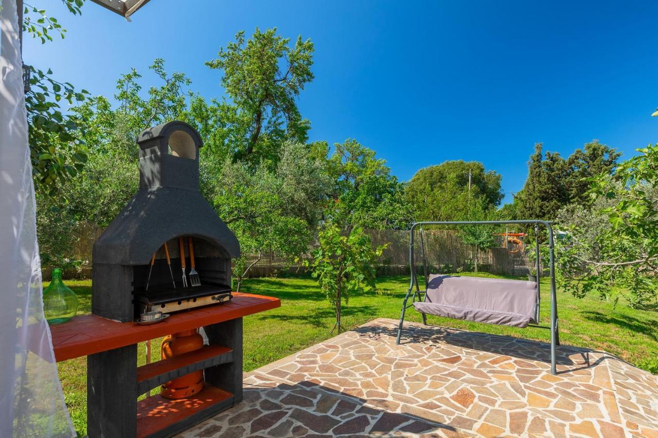 Holiday House Chill Out Loborika Marcana Exterior photo