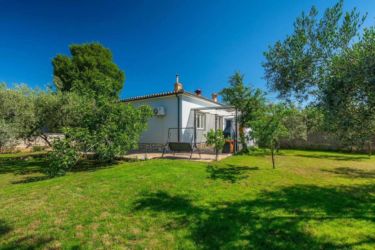 Holiday House Chill Out Loborika Marcana Exterior photo